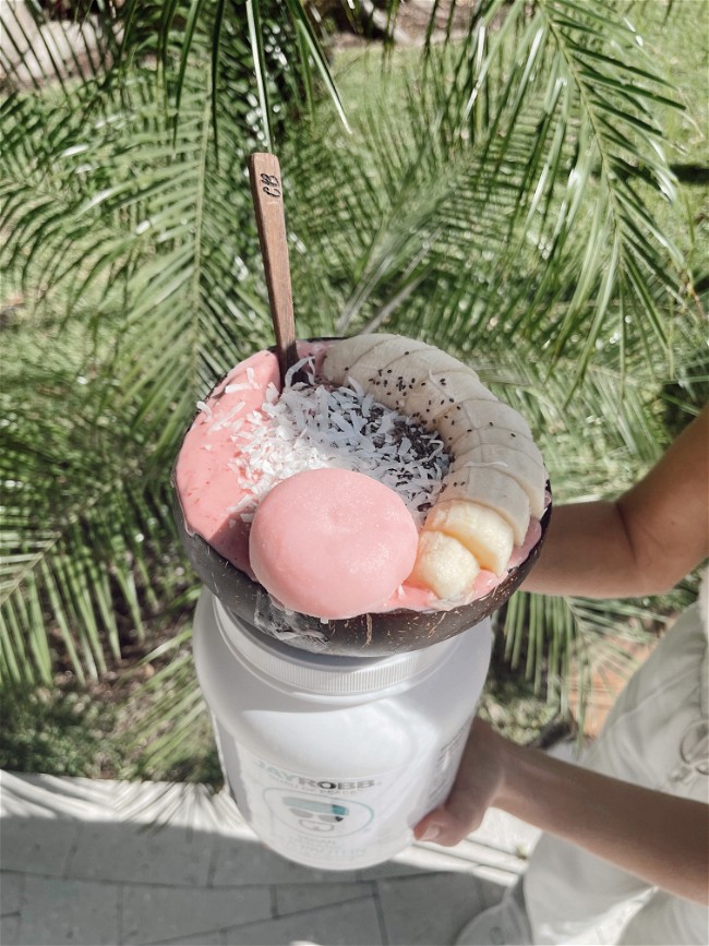 Image of Strawberry Coconut Mochi Bowl