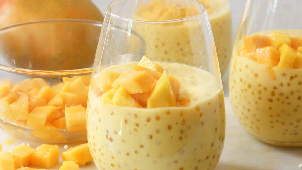 Image of Mango and coconut tapioca puddings