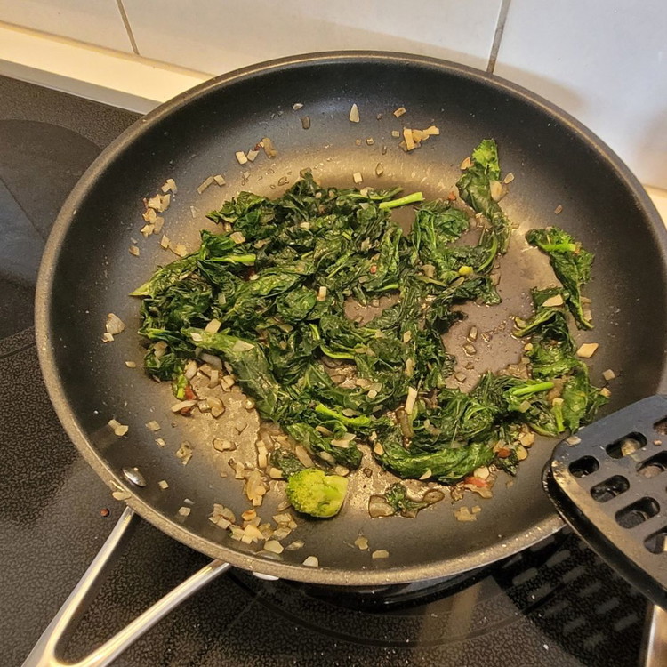 Image of Zugedeckt ca. 10 bis 15 Minuten weich dünsten