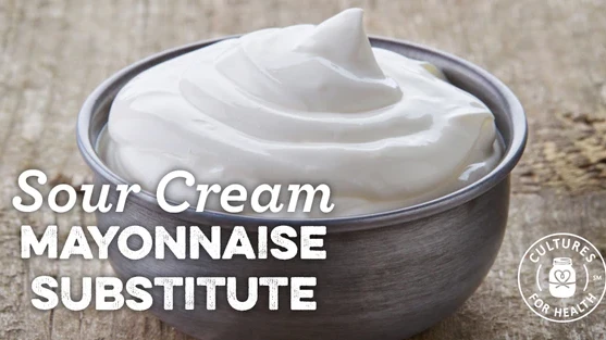 RECIPE: SOUR CREAM MAYONNAISE SUBSTITUTE RECIPE: SOUR CREAM MAYONNAISE SUBSTITUTE