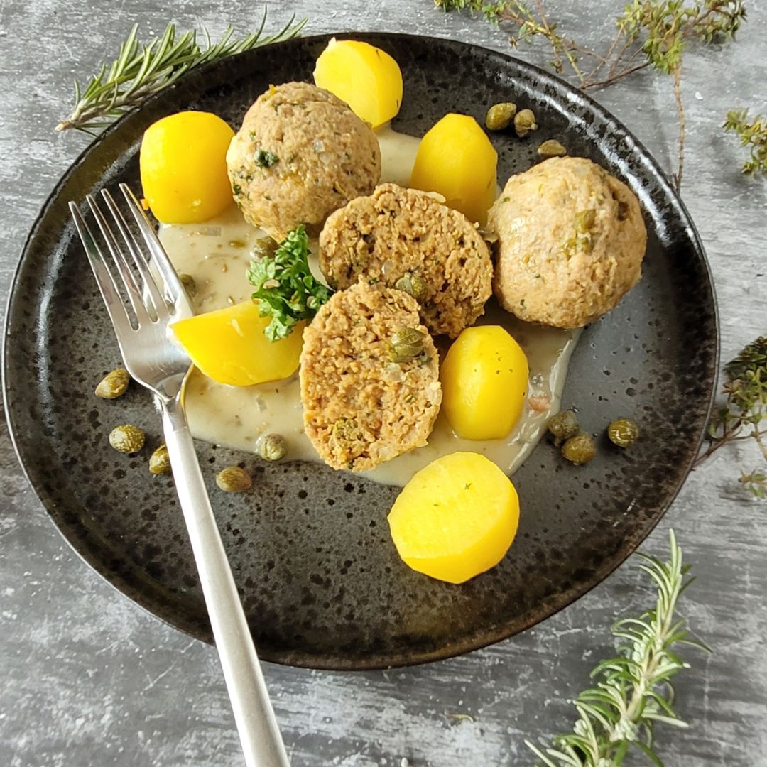 Königsberger Klopse mit Kapern & Zitronenpfeffer, klassisch & cremig