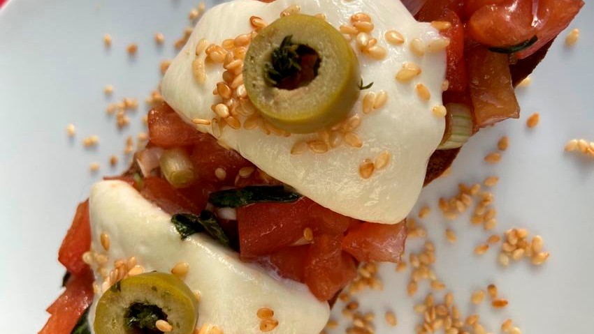 Image of Tomato and mozzarella bruschetta serves: 4