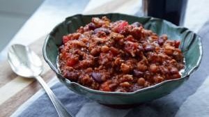 Image of 60 MINUTE CULINARY FIGHT CLUB BACON SAUSAGE CHILI