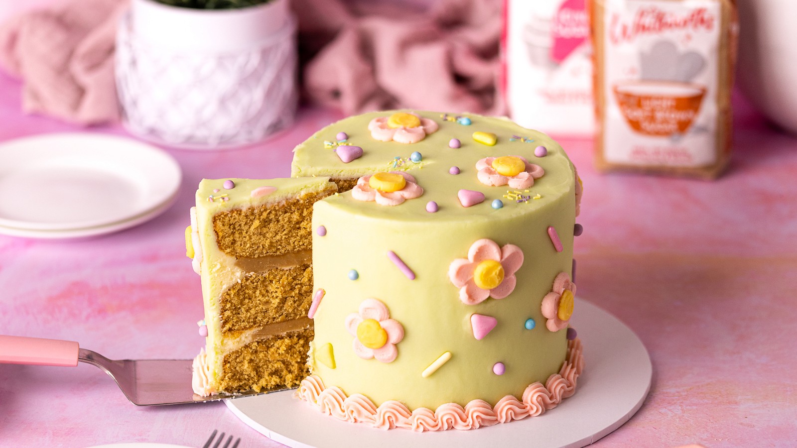 Image of Butterscotch Flower Cake