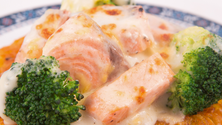 Image of Salmon with Rich, Delicious Bechamél Sauce