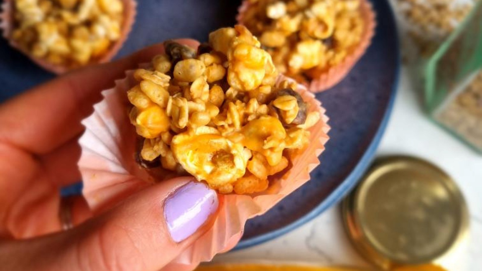 Image of Caramel Date Crispy Cakes