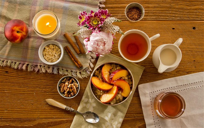Image of Warm Peach Oatmeal Recipe