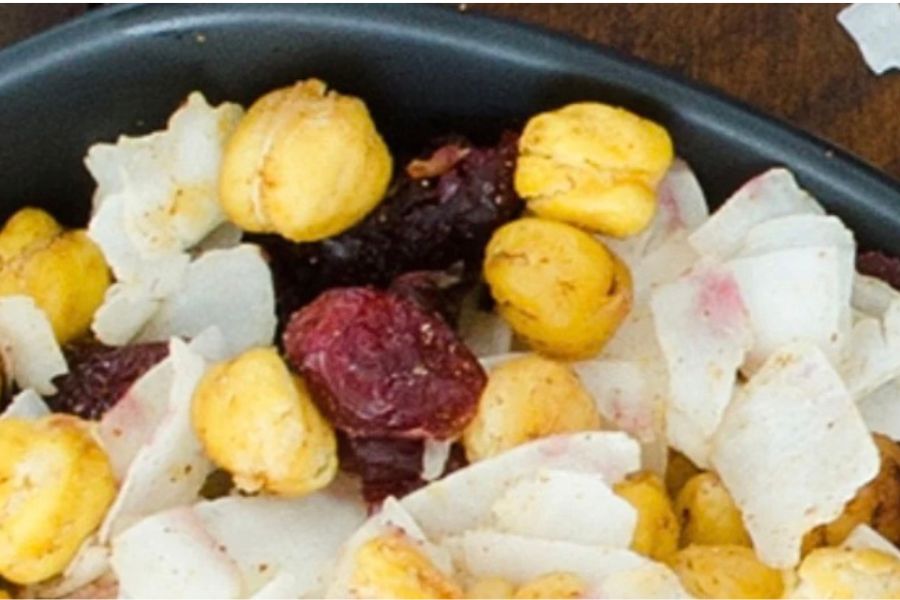 Roasted Chickpea Trail Mix