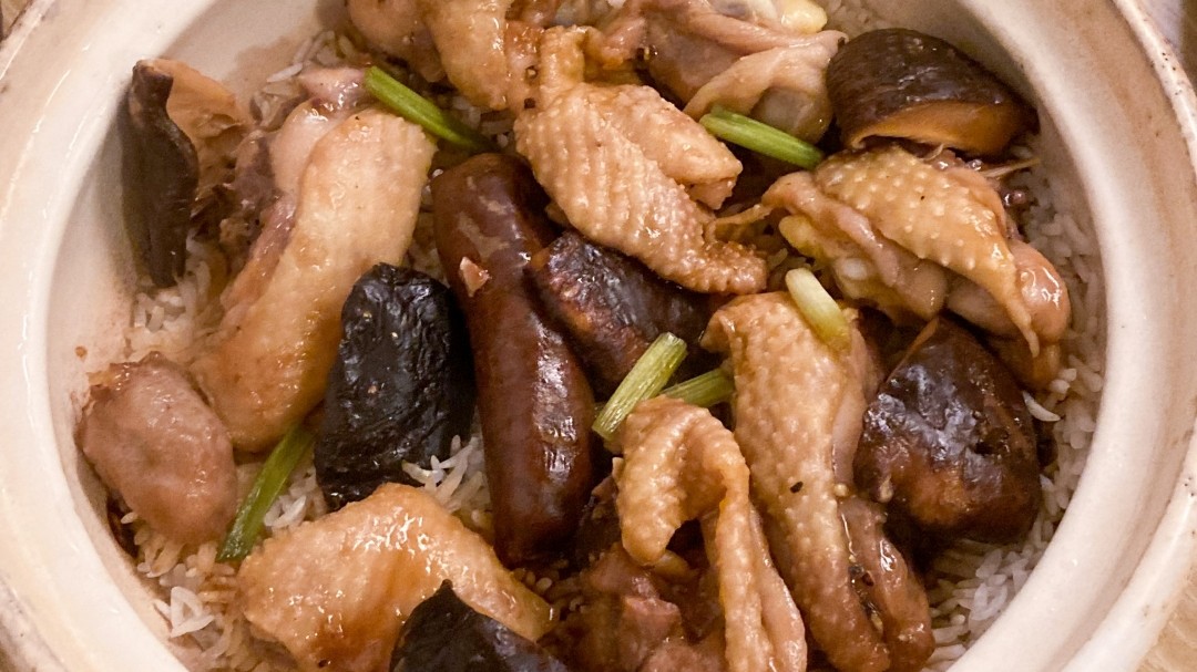 Image of Clay Pot Rice with Mushroom, Chicken and Sausage (北菇滑雞潤腸煲仔飯)