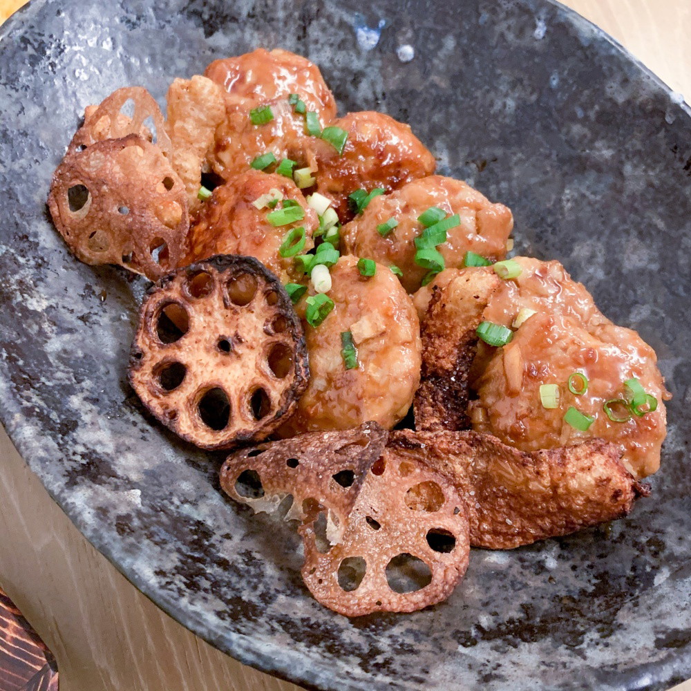 Chicken Patty with Lotus Root (雞肉藕餅)