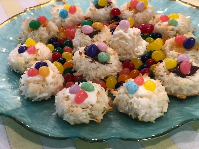 Image of Bite-Size Bird Nest Easter Coconut Macaroons