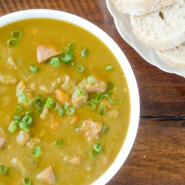 Best Slow Cooker Split Pea Soup Recipe - The Magical Slow Cooker