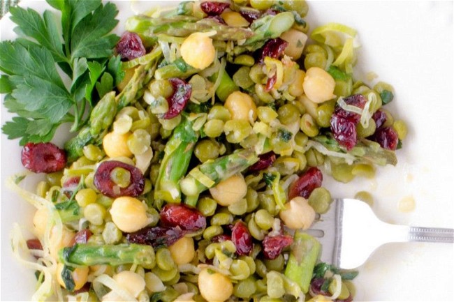 Image of Spring Chickpea Salad