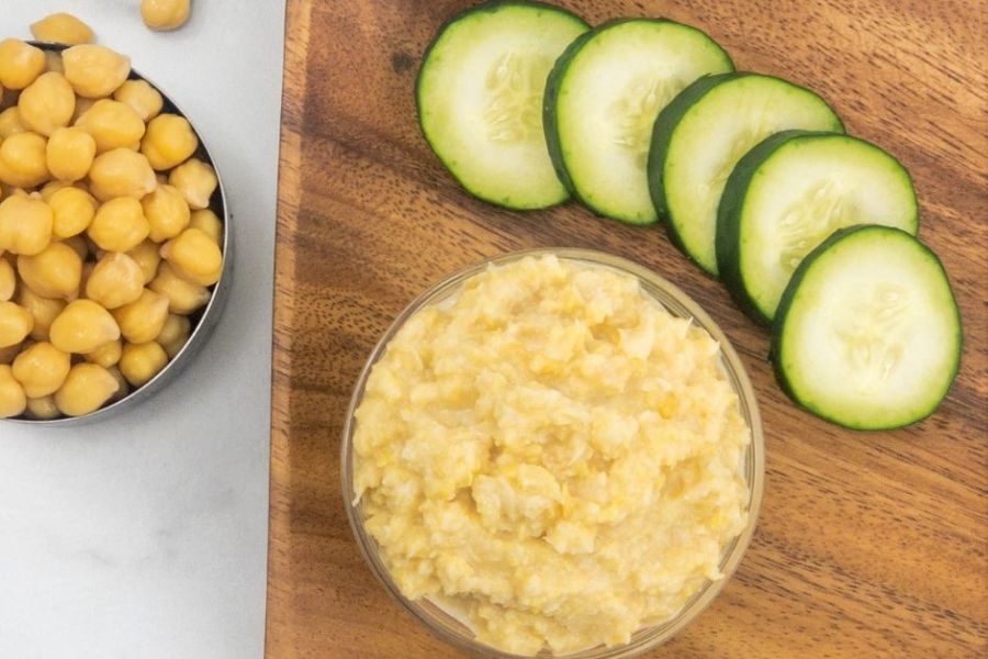 No Tahini Hummus