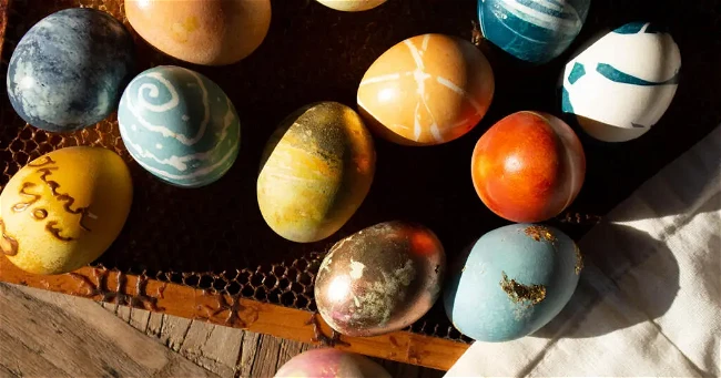 Image of How to Naturally Dye Easter Eggs