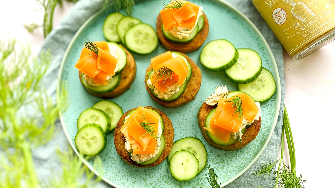 Image of Knödel-Lachs-Happen mit selbst gemachtem Kräuterfrischkäse