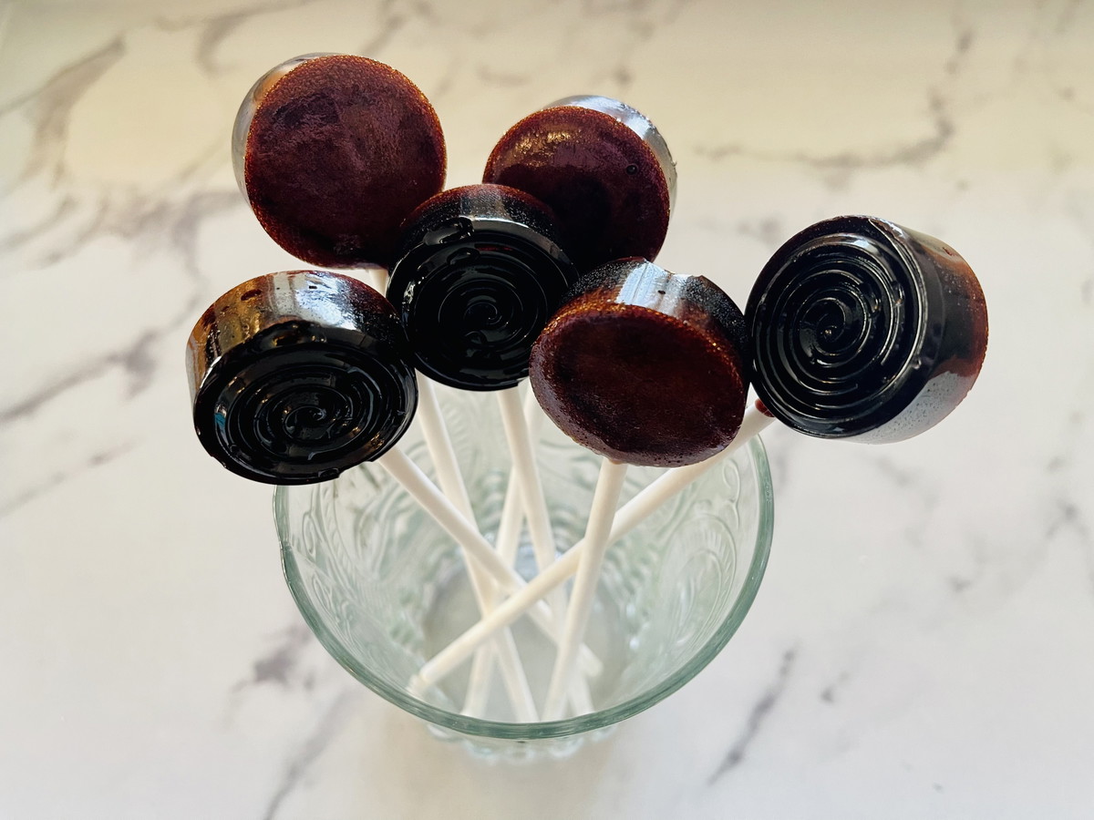 Elderberry Honey Lollipops