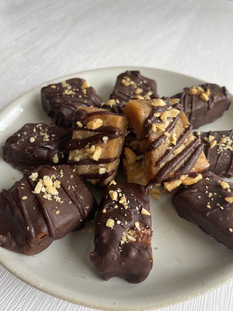 Keto "Baby Ruth" Protein Bites 