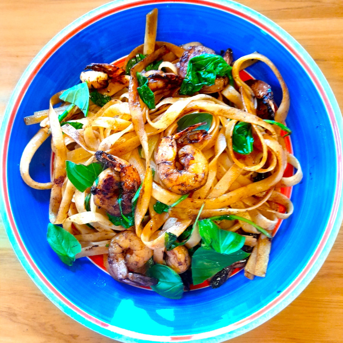 Black Honey Prawn Pasta