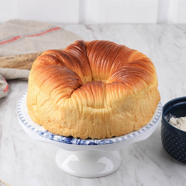 Master the Art of Baking with These Easy Steps on How to Use a Springform Pan
