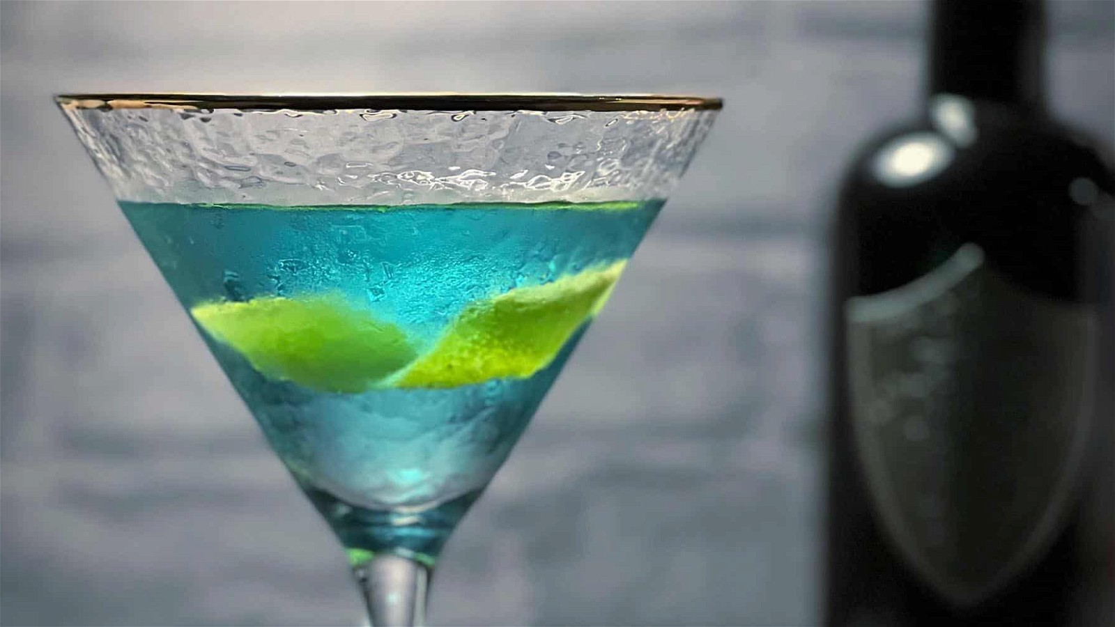 Image of Wild Knight® English Vodka - Blue Eyed Martini