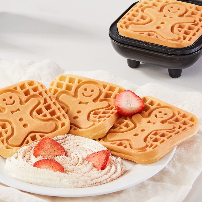 Gingerbread Waffles