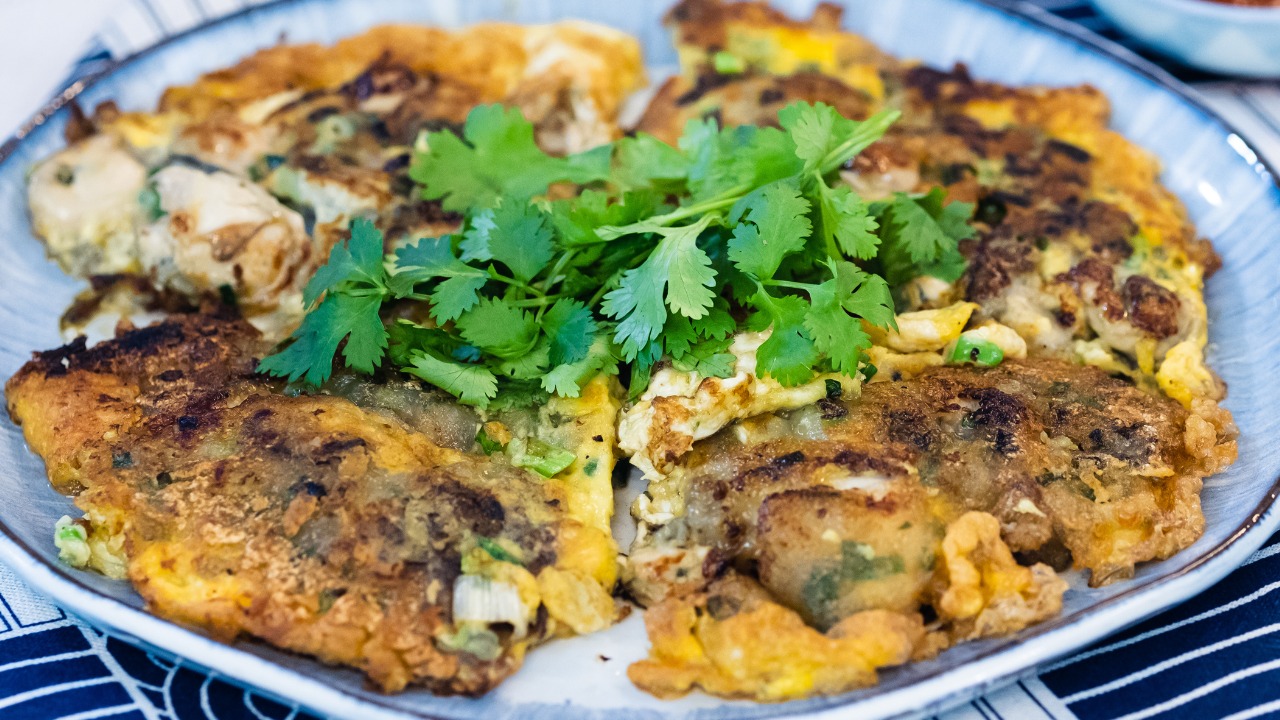 Image of Chaoshan-style Oyster pancake (潮州蚝烙)