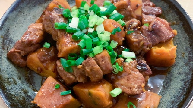 Image of Braised Pork Riblet with Pumpkin (南瓜炆排骨)