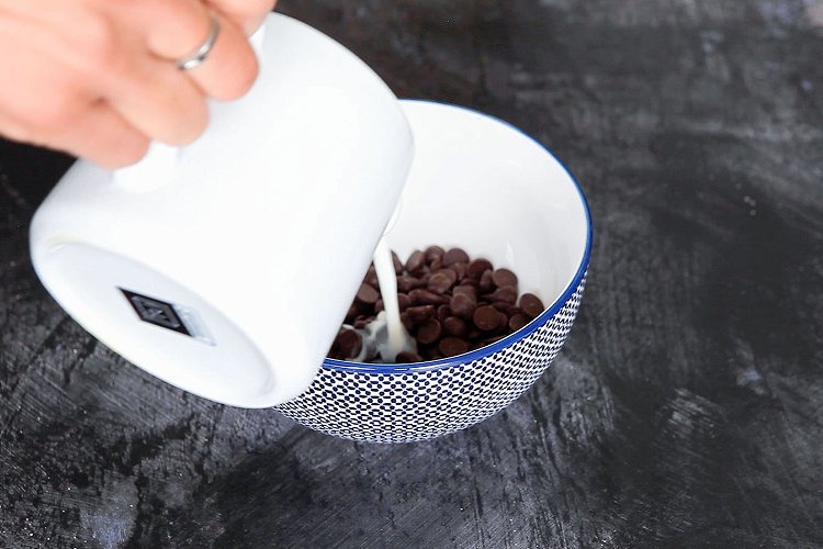 Image of Take the sachet of chocolate and empty into a microwavable...