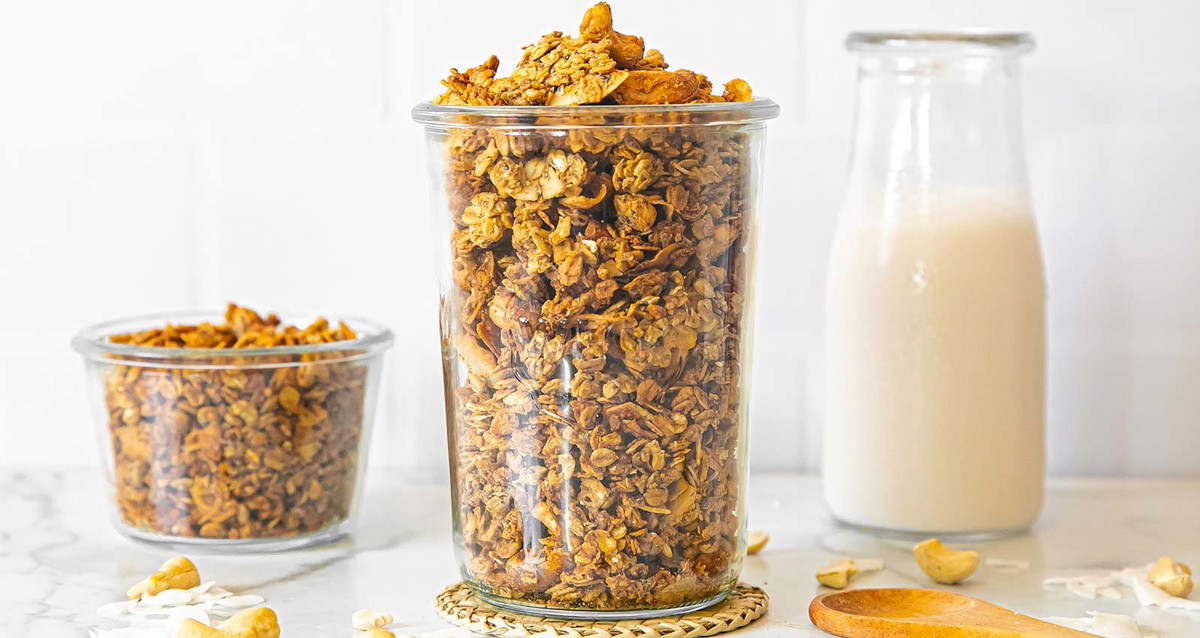 Coconut Cashini Granola | Vegan, Gluten-Free