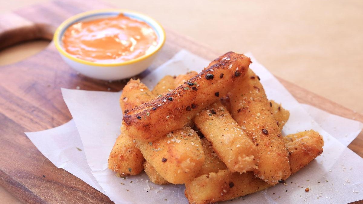 Image of Low Carb Crumbed Cheddar Cheese Sticks
