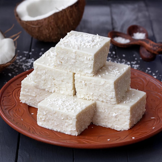 Image of Creamy Delight: How to Make Irresistible Milk Pudding Squares with Coconut