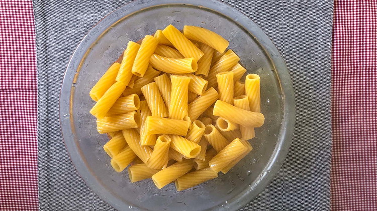 Image of Preheat oven to 350°. Cook noodles in chicken broth, drain, and reserve 1 cup of residual chicken broth.