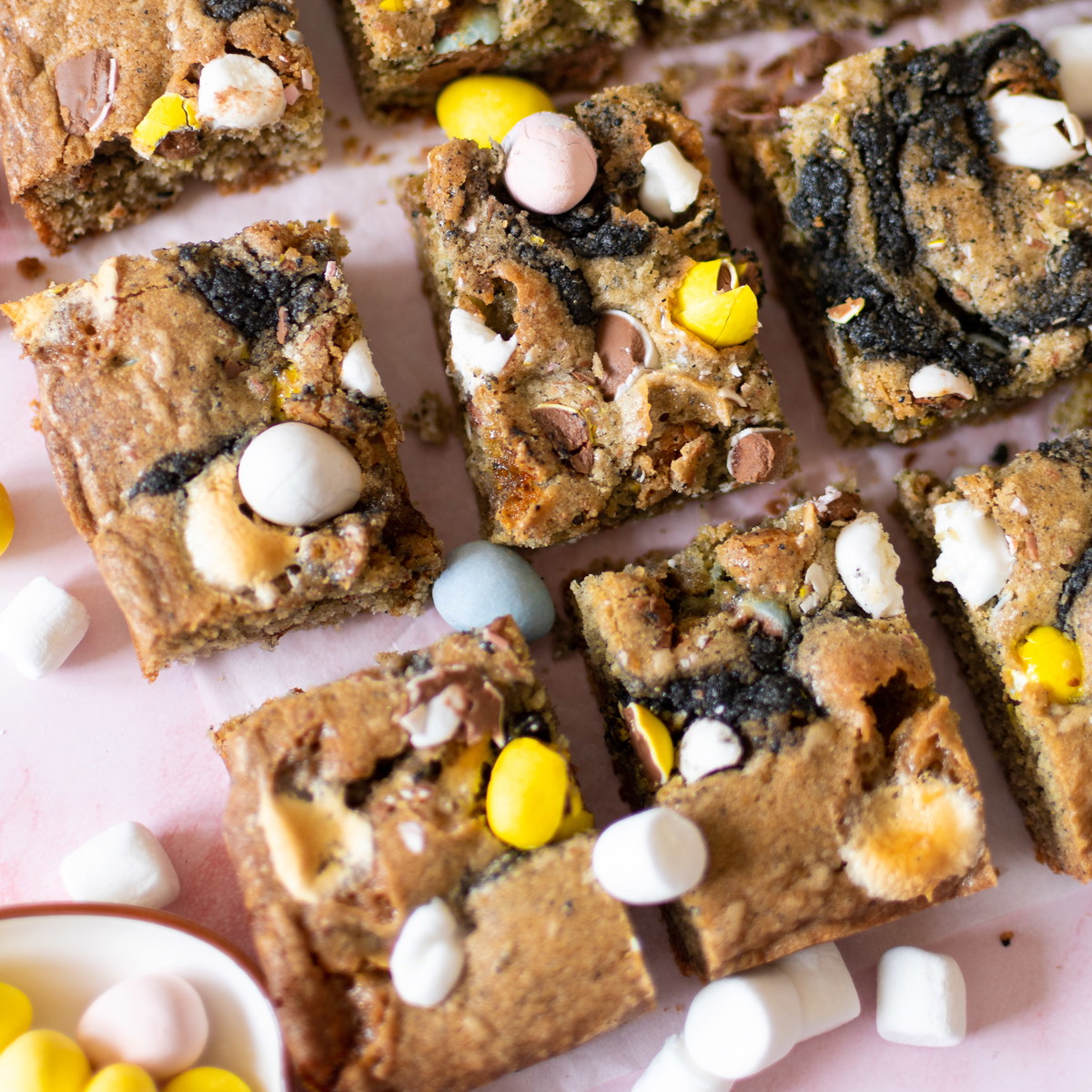 Black Sesame Cookie Bars
