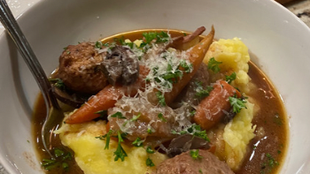 Image of Coq au vin Chicken Meatballs Crockpot style 