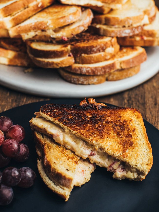 Image of Big Dish Pimento Grilled Cheese