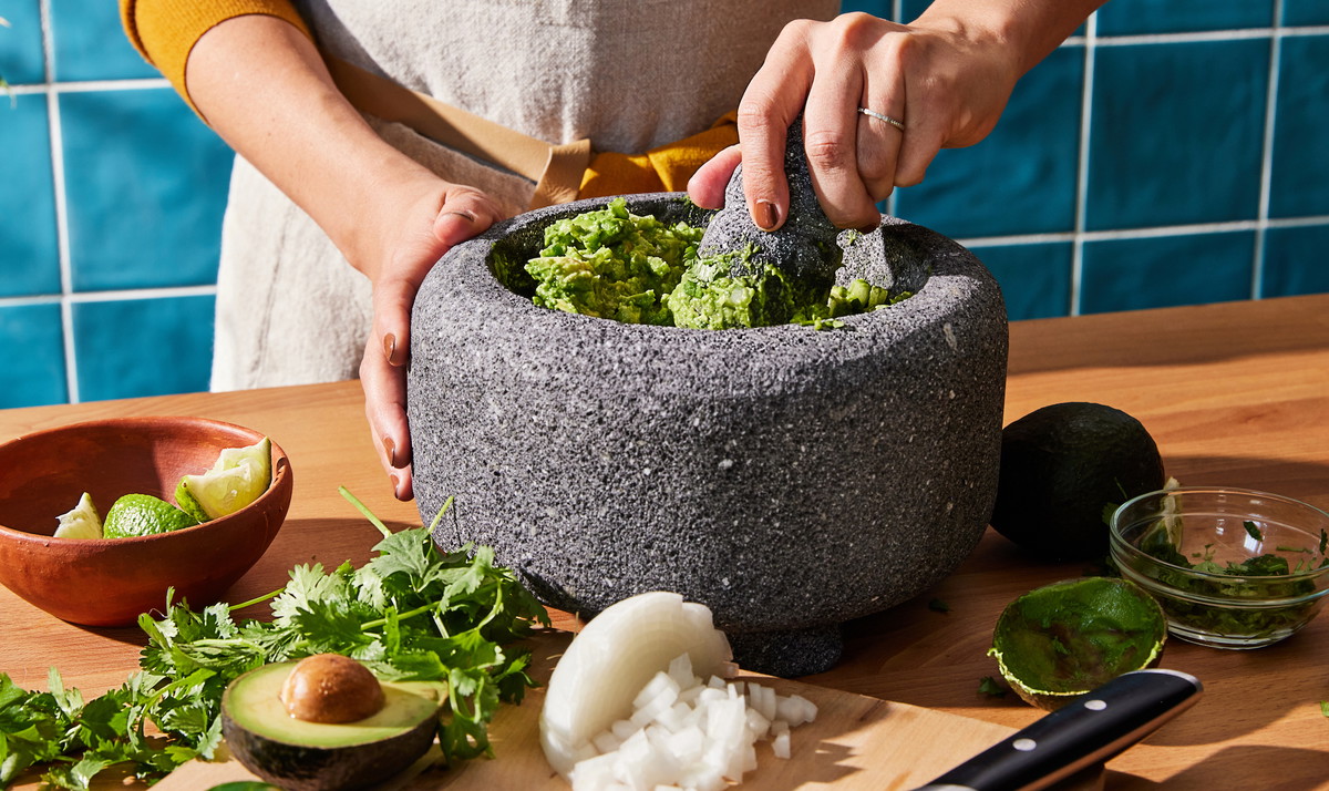 Molcajete Guacamole