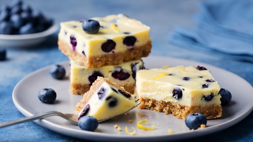 Low-Carb Lemon Blueberry Cheesecake Bars-image