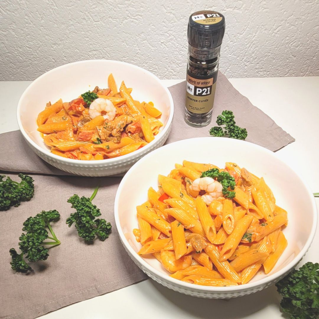 Pasta mare e monte mit Pfeffer Cuvée, schnell & aromatisch