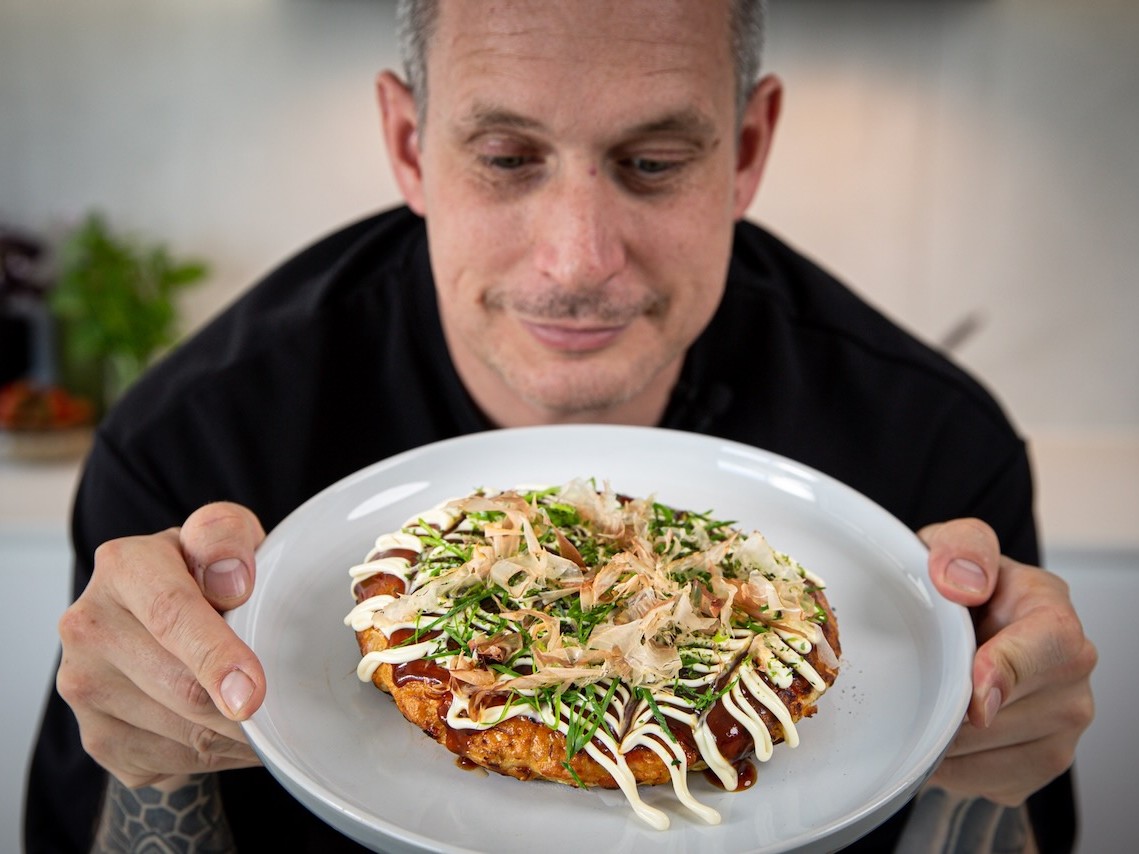 Andy Cooks - Ominomiyaki