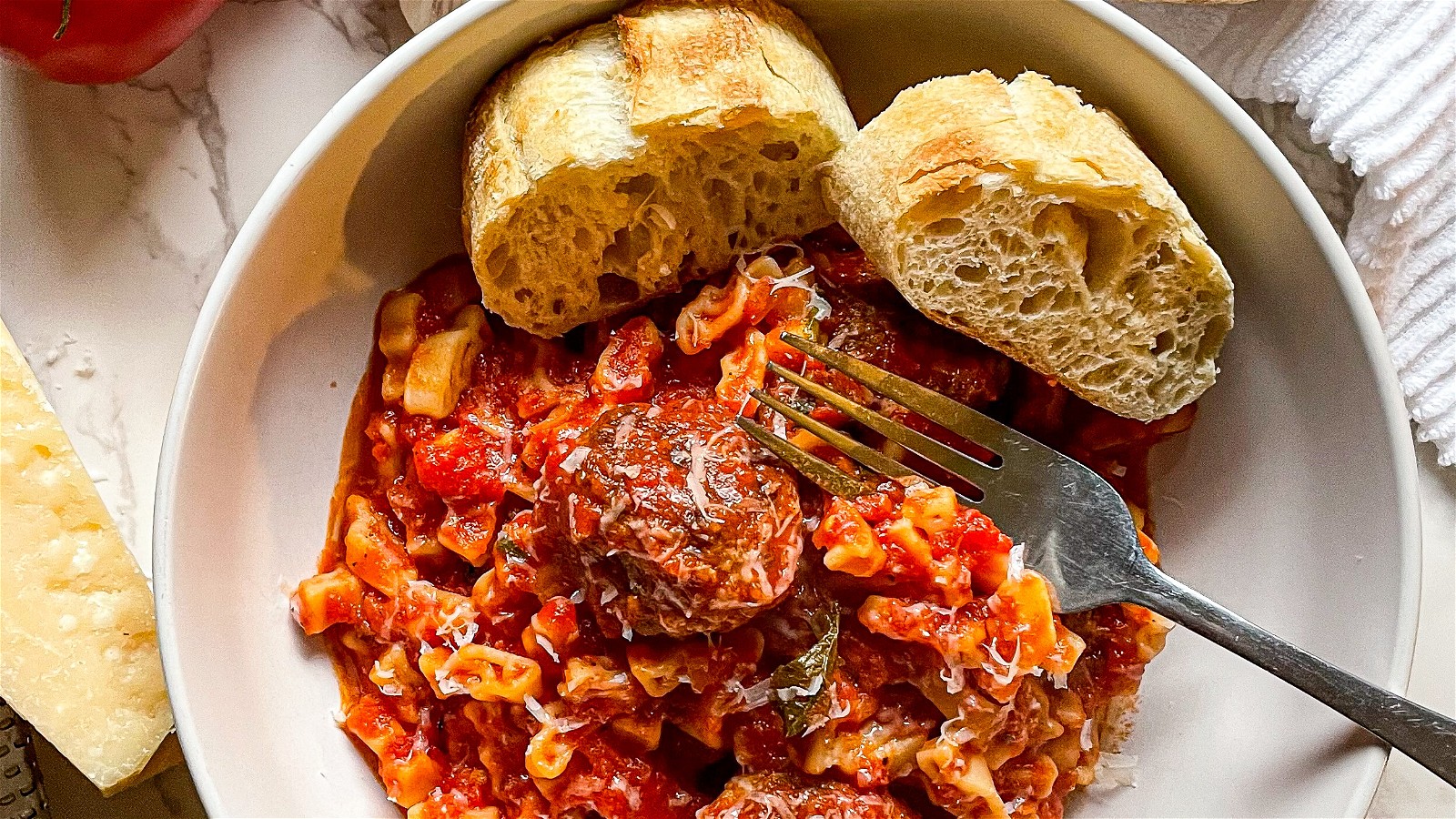 Image of Spaghetti-Fish & Meatballs