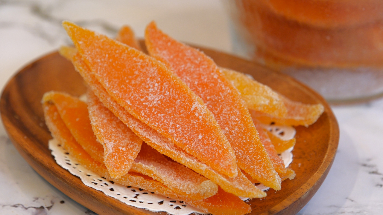Image of Stop Throwing Away Orange Peel! Make the Fondest Snack (Only 2 Ingredients)