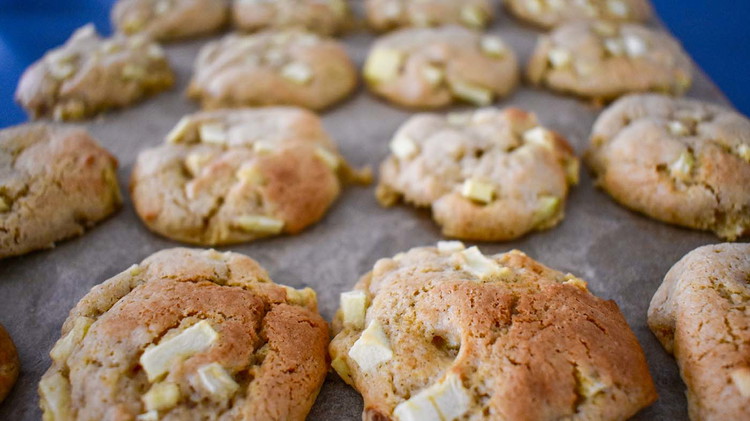 Image of Bake cookies at 350 until lightly browned.
