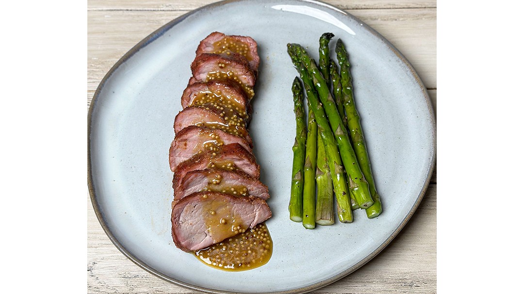 Image of Pork Tenderloin with Raspberry Honey Mustard Dip 