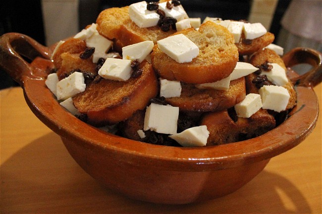 Image of Capirotada (Bread Pudding Cake)