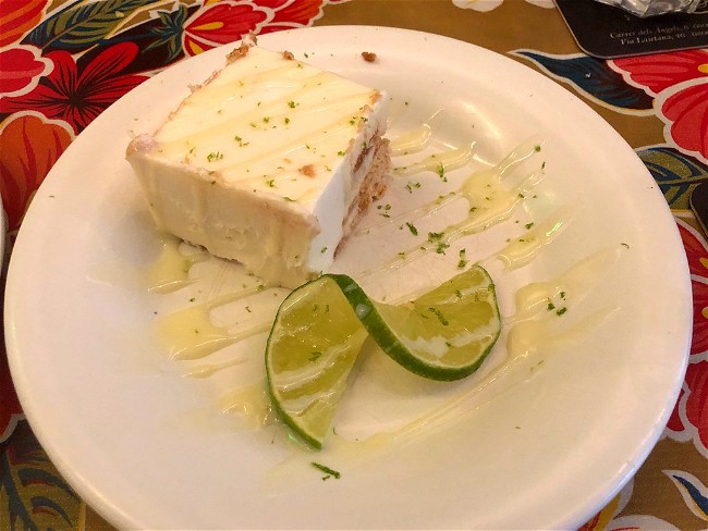 Image of Carlota de Limón (Lime Icebox Cake)