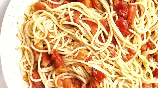 Image of Easy Fresh Tomato Pasta