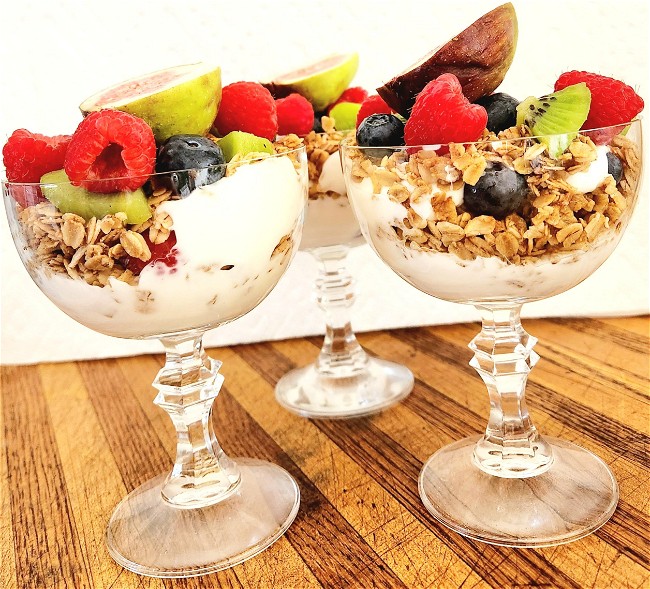 Image of Hardy Family - Yogurt Parfait
