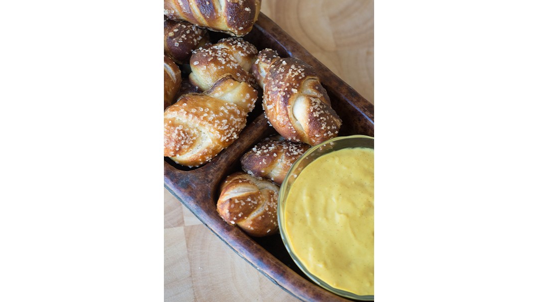 Image of Easy Peasy Pretzel Knots