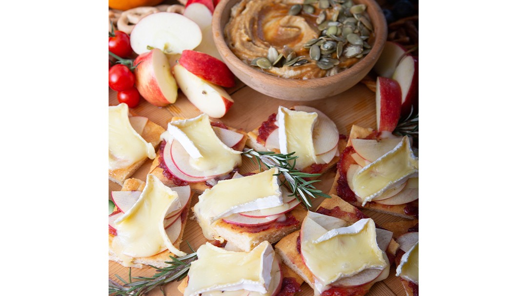 Image of Cranberry Relish Brie Pizza